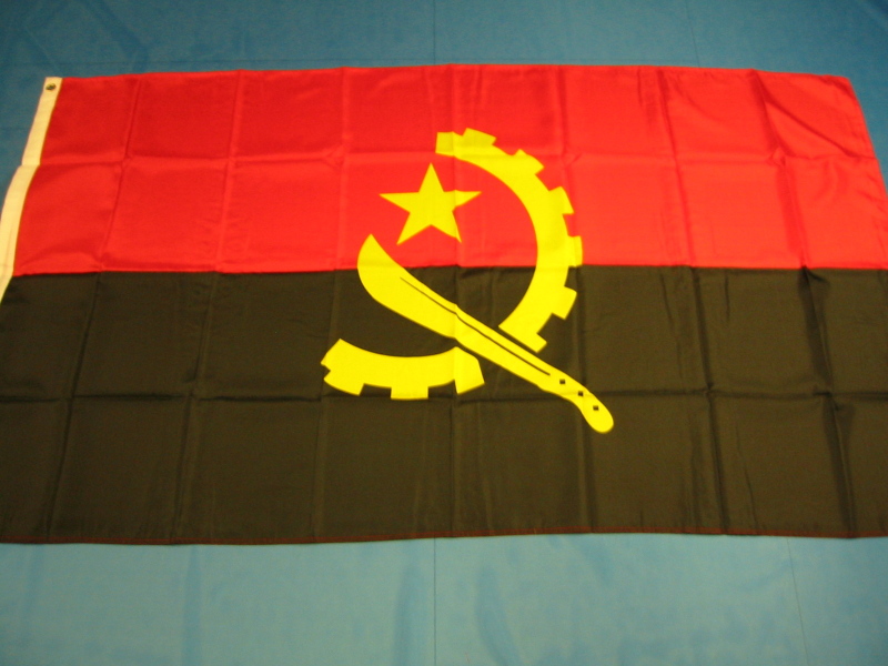 Hissfahne Dekofahne Flagge Groesse 90/150 Angola